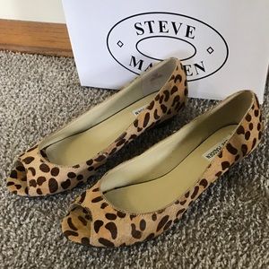Steve Madden Bunnil Leopard Peep Toe Wedge Shoes